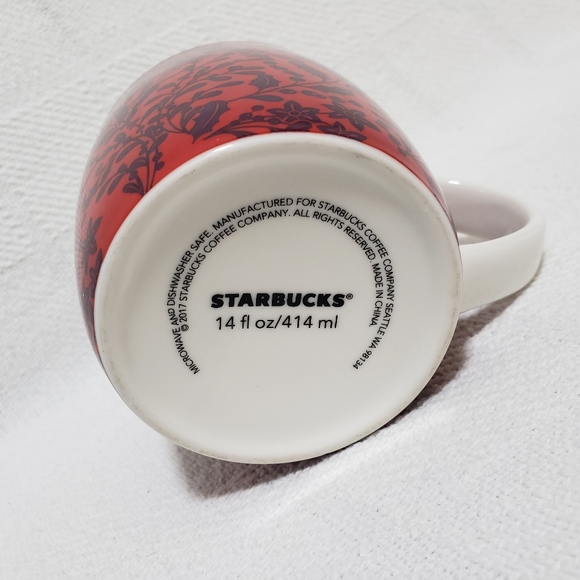 Starbucks Holly Poinsettia 2017 Christmas Mug - Picture 8 of 9
